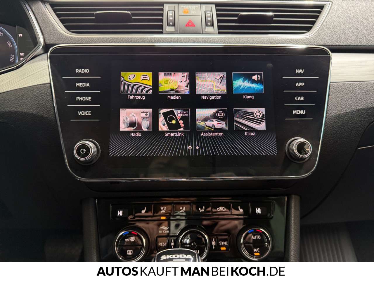 Fahrzeugbild eines Skoda Superb