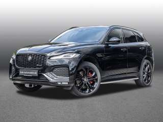 Schräge Frontansicht auf einen Jaguar F-PACE , freigestellt