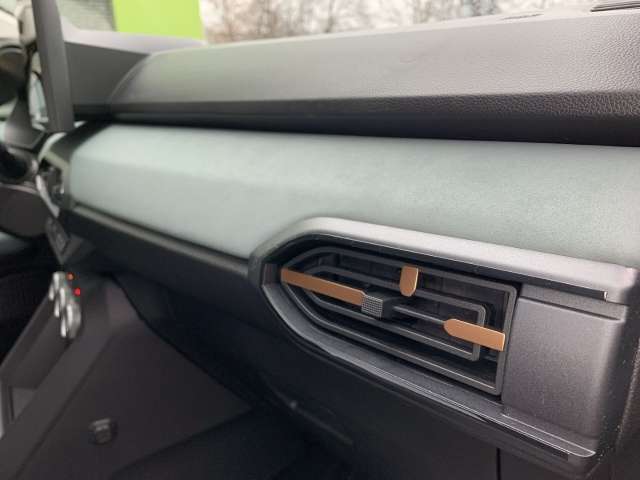 Fahrzeugbild eines Dacia Jogger