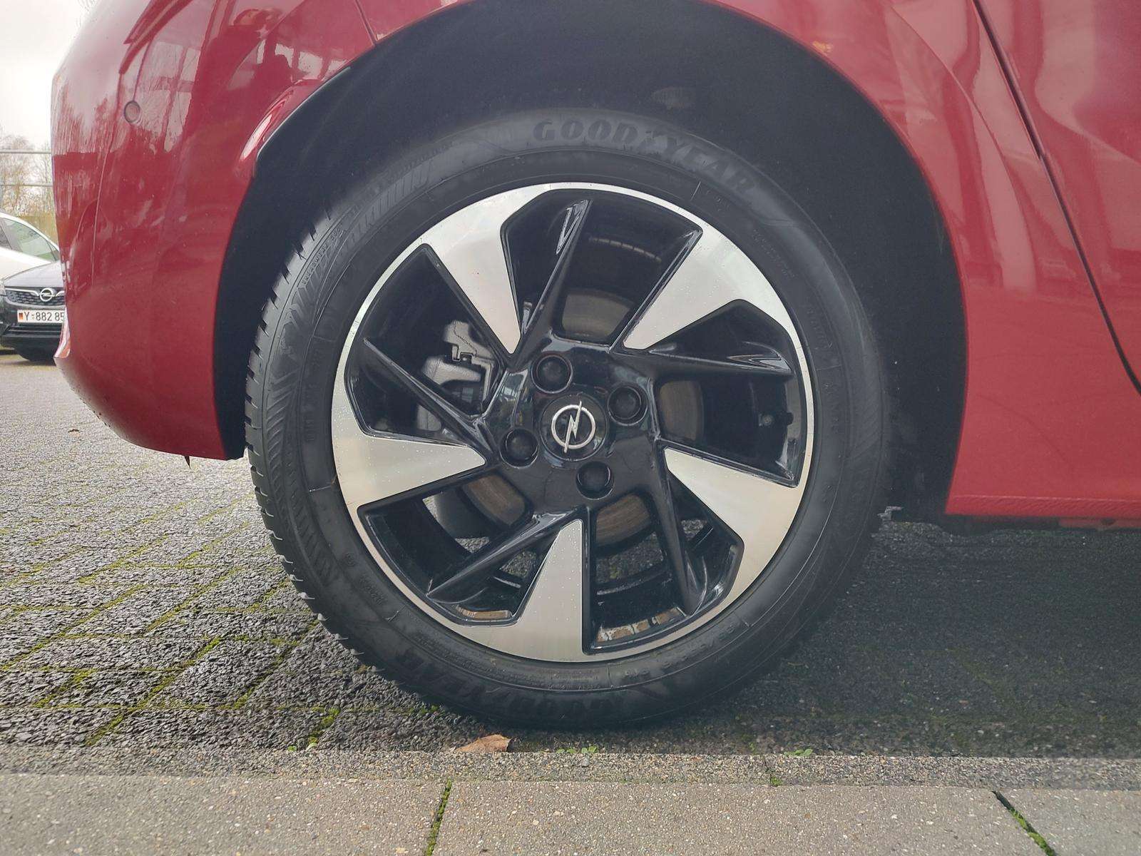 Fahrzeugbild eines Opel Corsa