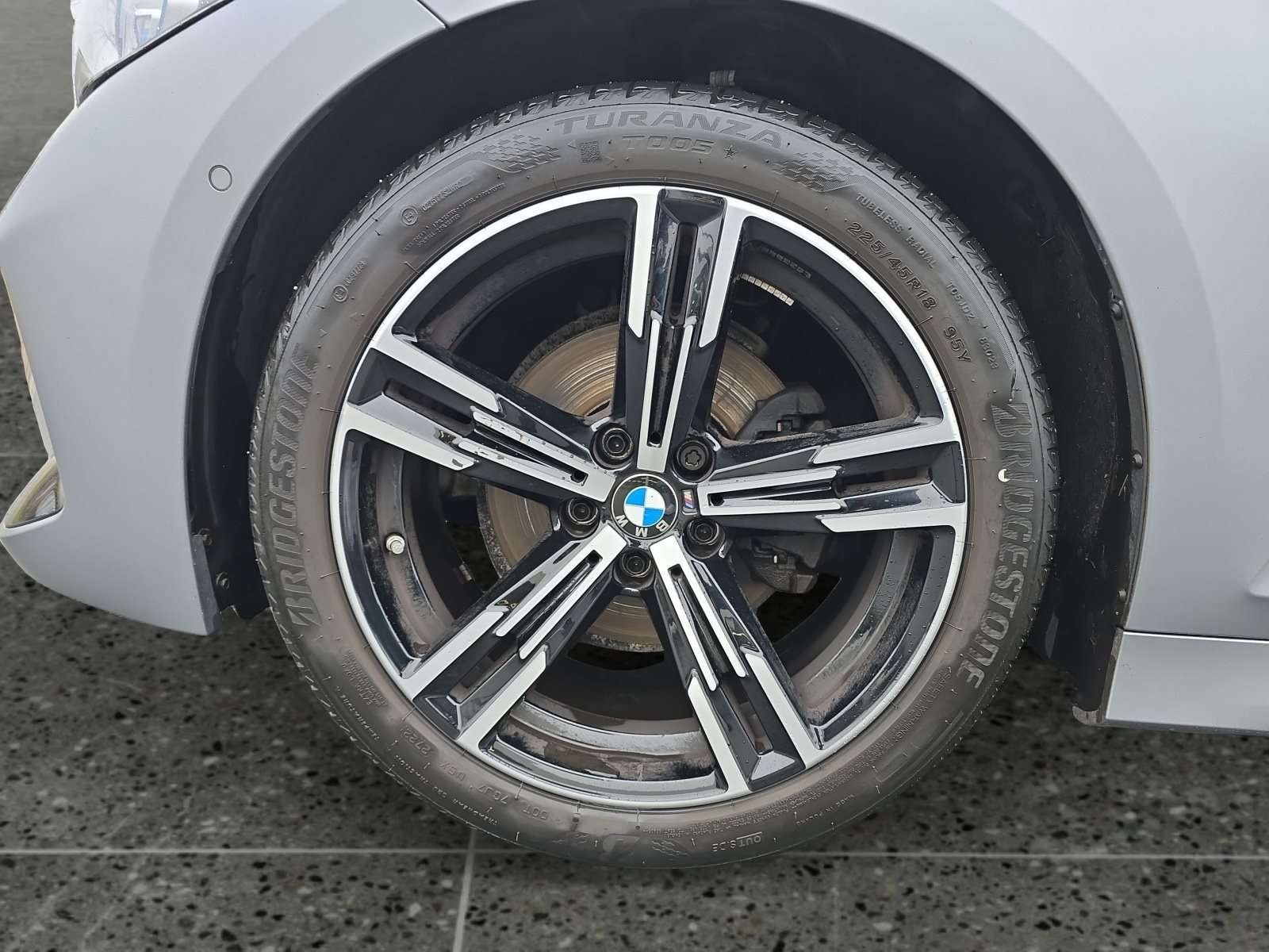 Fahrzeugbild eines BMW 3er-Reihe