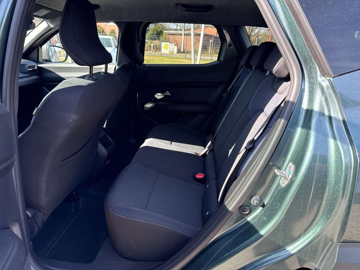 Fahrzeugbild eines Dacia Duster