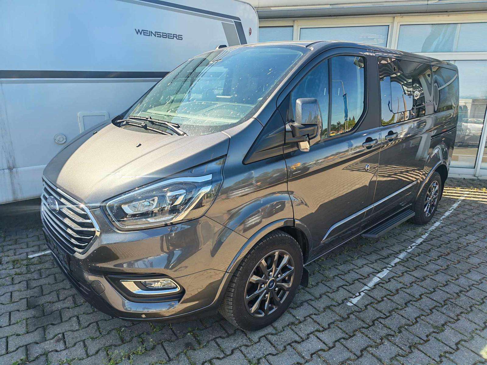 Fahrzeugbild eines Ford Tourneo Custom