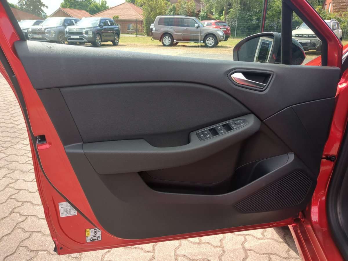 Fahrzeugbild eines Mitsubishi Colt