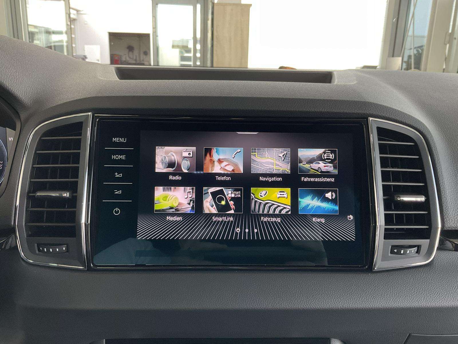 Fahrzeugbild eines Skoda Karoq