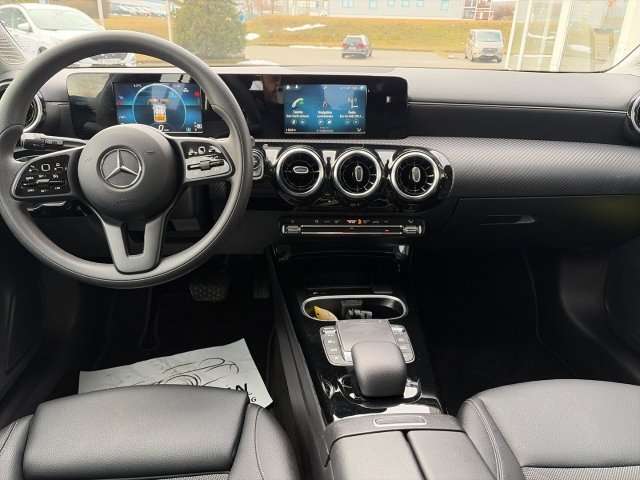 Fahrzeugbild eines Mercedes-Benz CLA