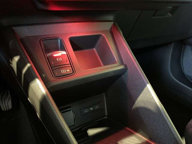 Fahrzeugbild eines Renault 5 E-TECH