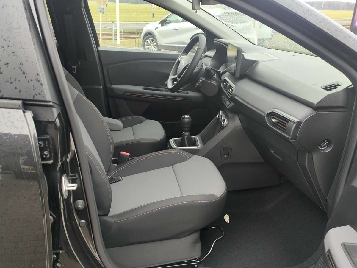 Fahrzeugbild eines Dacia Jogger
