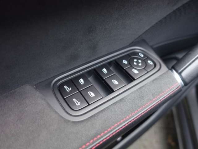 Fahrzeugbild eines Porsche Cayenne