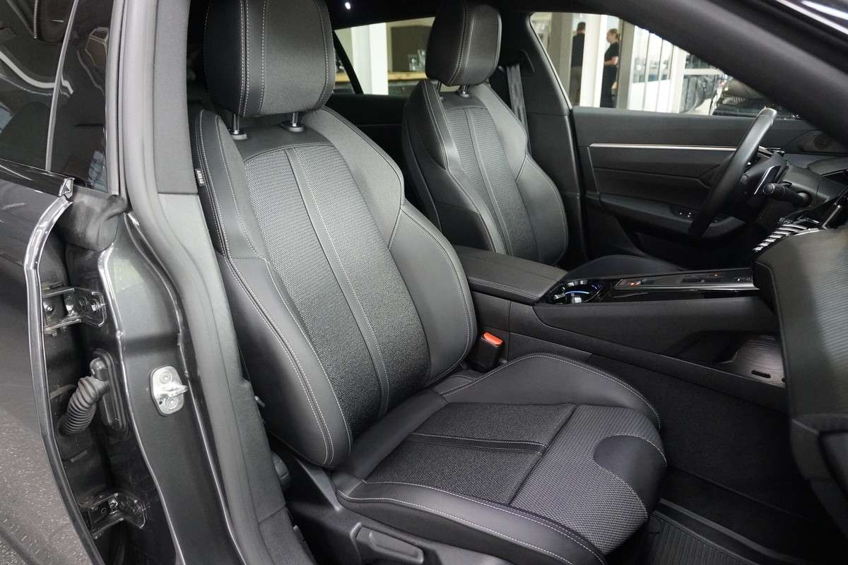 Fahrzeugbild eines Peugeot 508