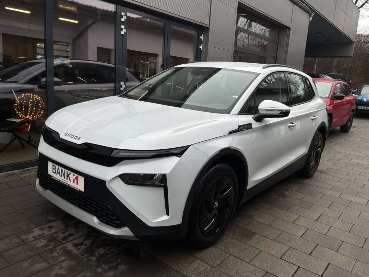 Fahrzeugbild eines Skoda ELROQ