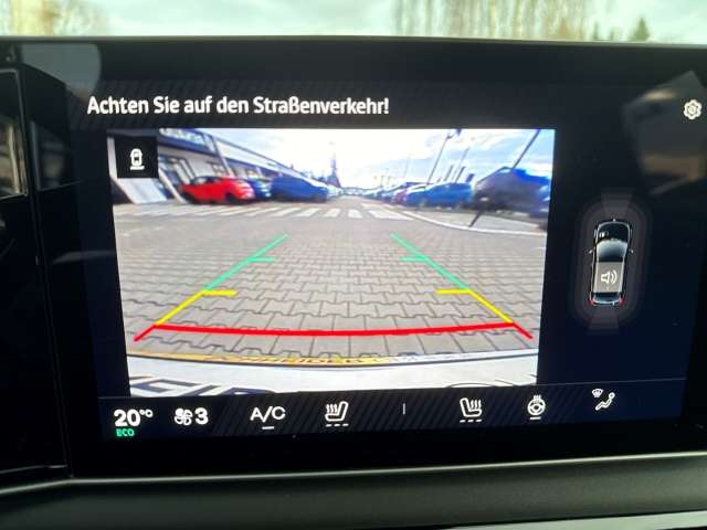 Fahrzeugbild eines Renault 5 E-TECH