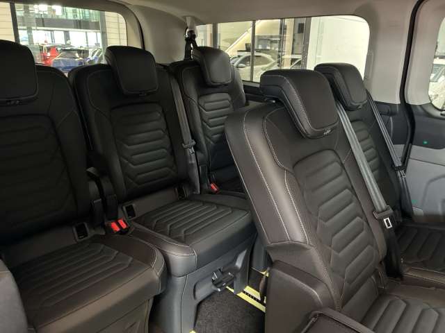 Fahrzeugbild eines Ford Tourneo Custom