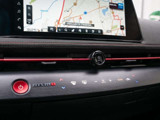 Fahrzeugbild eines Nissan Ariya