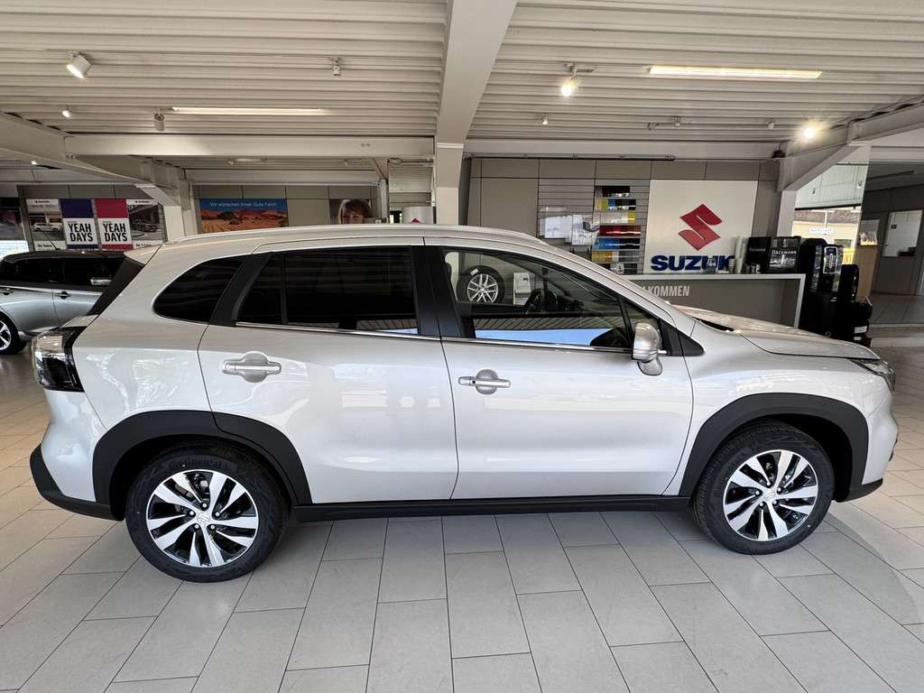 Fahrzeugbild eines Suzuki S-Cross