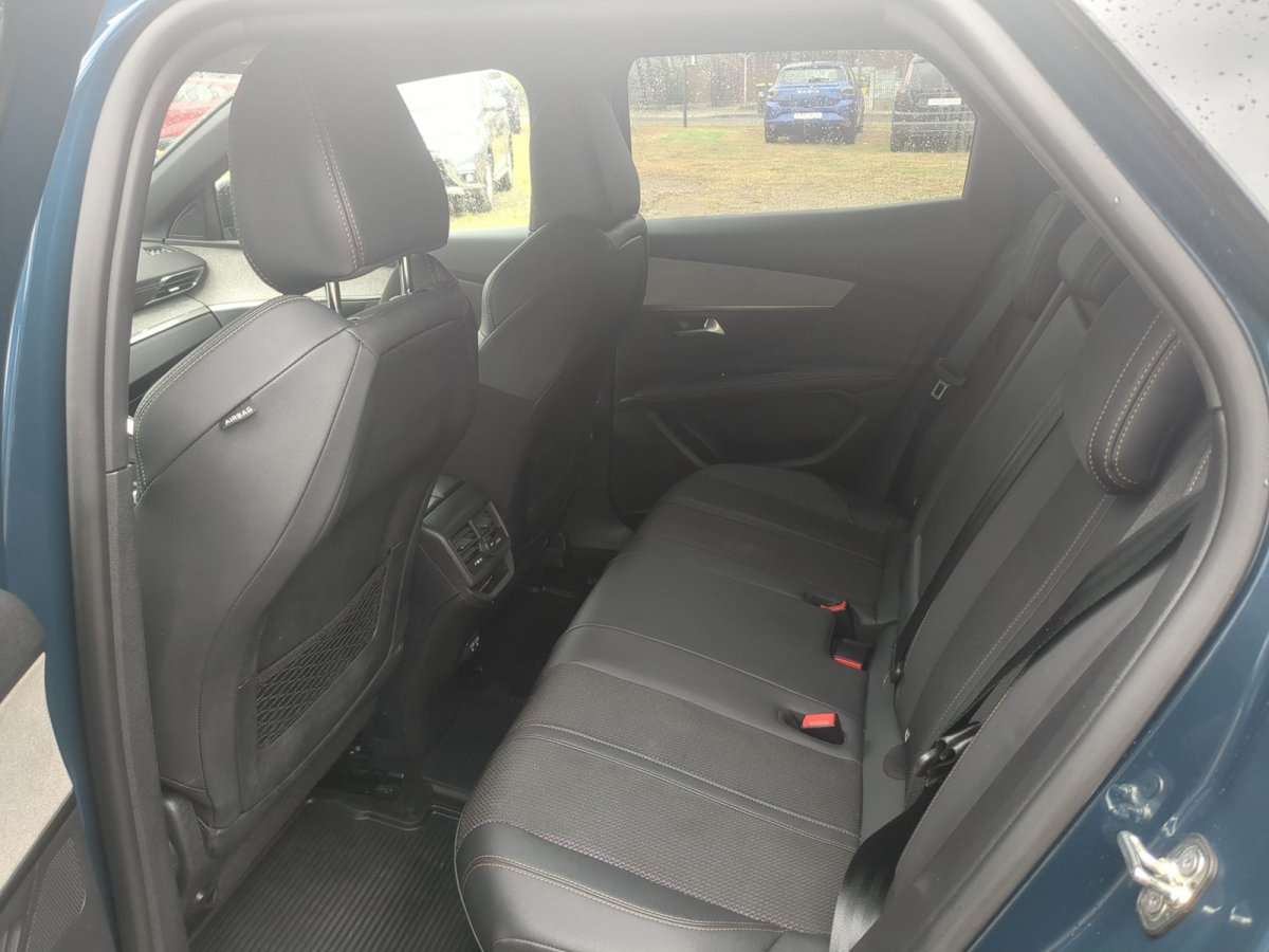 Fahrzeugbild eines Peugeot 3008