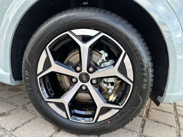 Fahrzeugbild eines Ford Puma