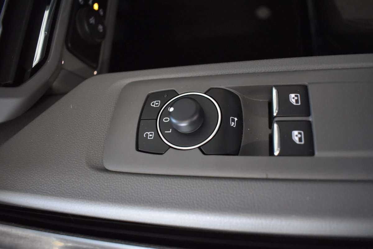 Fahrzeugbild eines Volkswagen Caravelle