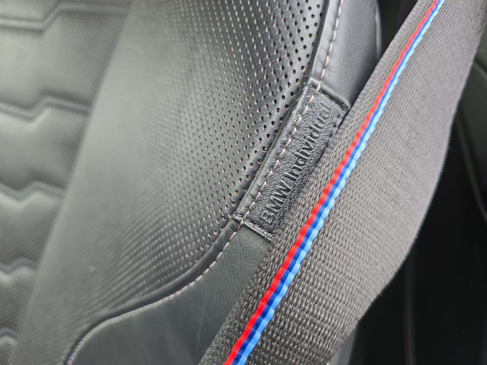 Fahrzeugbild eines BMW 8er-Reihe