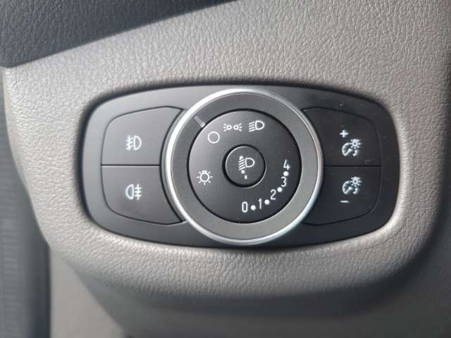 Fahrzeugbild eines Ford Transit Connect