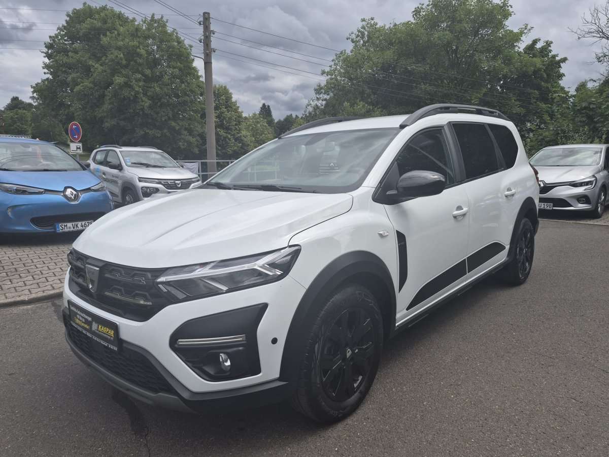 Fahrzeugbild eines Dacia Jogger
