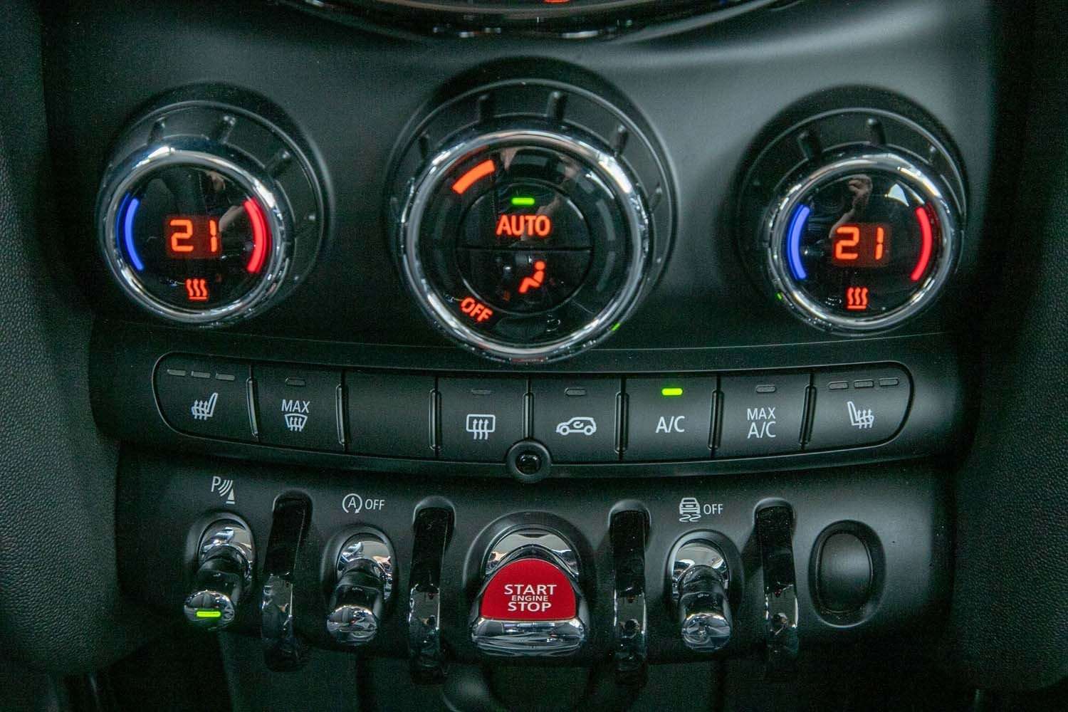 Fahrzeugbild eines MINI COOPER