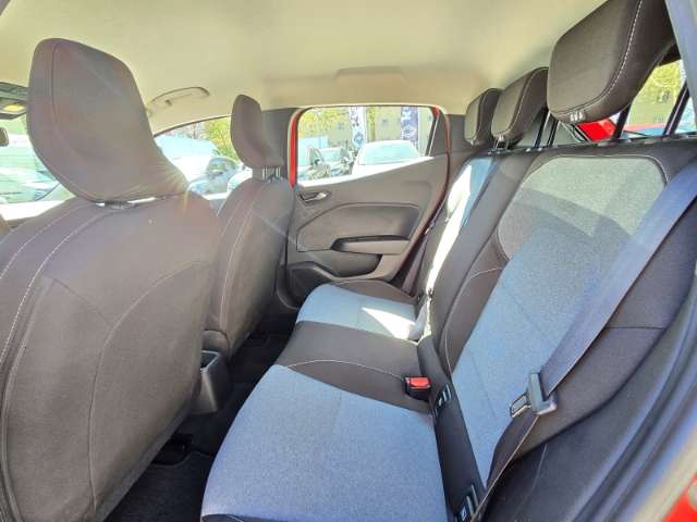 Fahrzeugbild eines Renault Clio