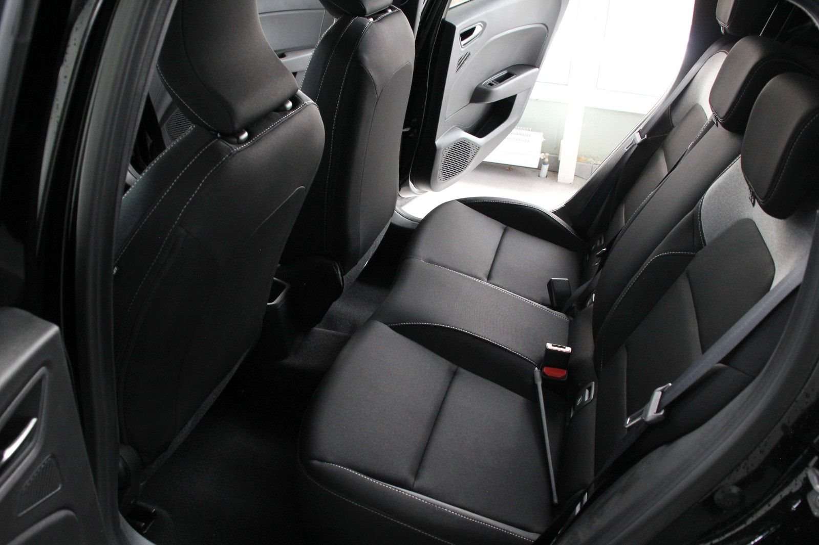 Fahrzeugbild eines Mitsubishi Colt