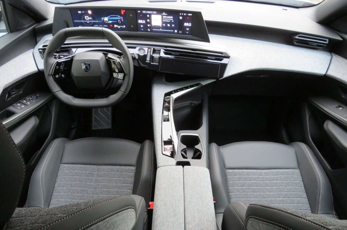 Fahrzeugbild eines Peugeot 3008