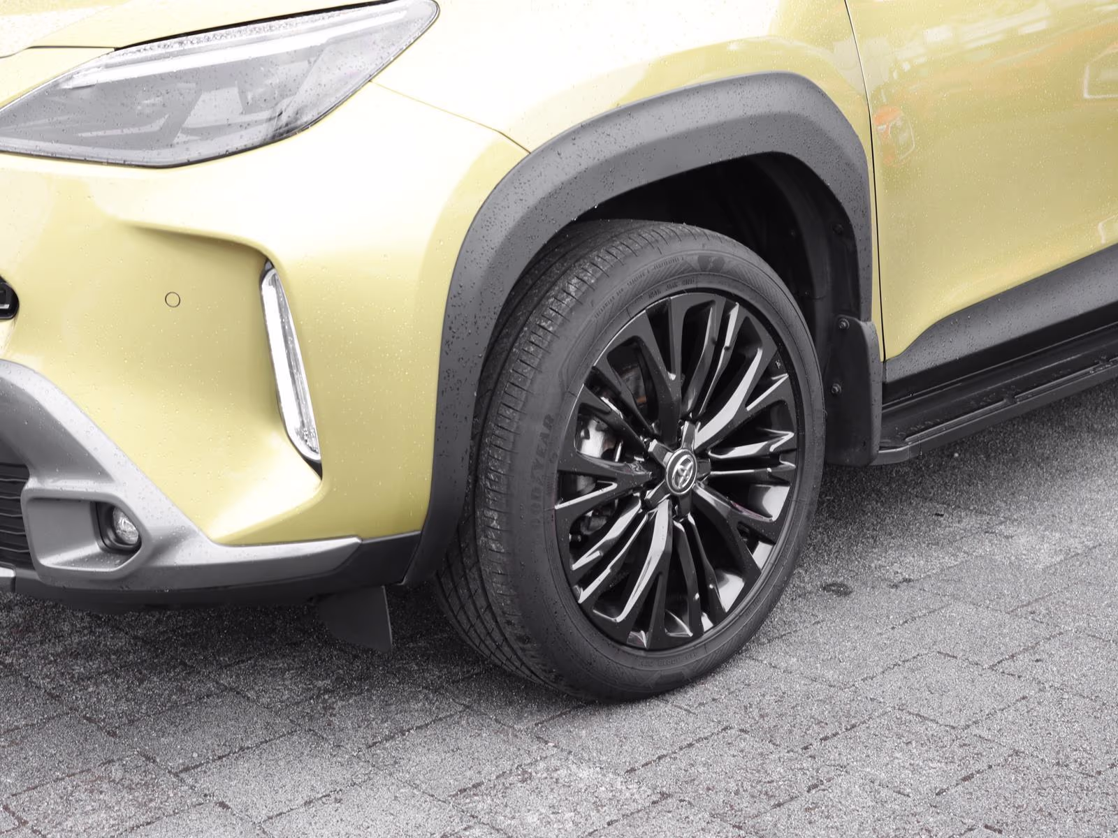 Fahrzeugbild eines Toyota Yaris Cross