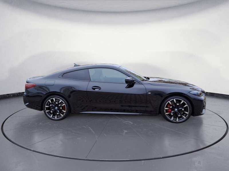 Fahrzeugbild eines BMW 4er-Reihe