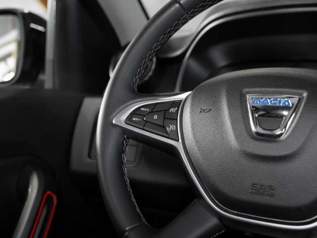 Fahrzeugbild eines Dacia Duster