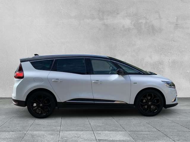 Fahrzeugbild eines Renault Grand Scénic