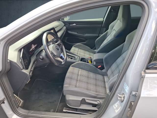 Fahrzeugbild eines Volkswagen Golf