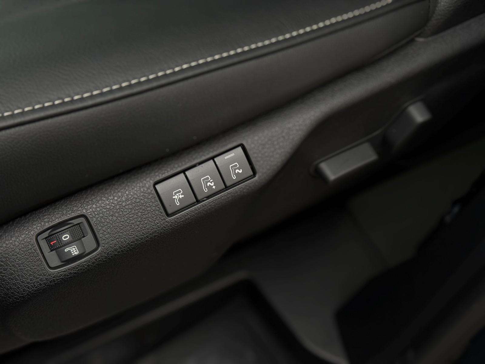 Fahrzeugbild eines Peugeot Traveller