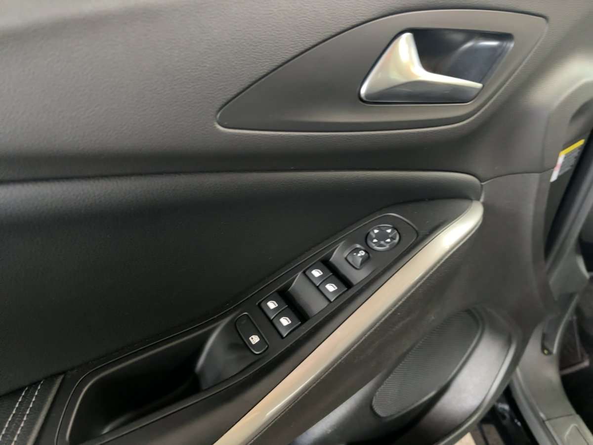 Fahrzeugbild eines Opel Grandland X