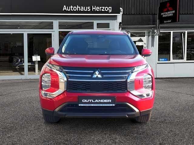 Fahrzeugbild eines Mitsubishi Outlander