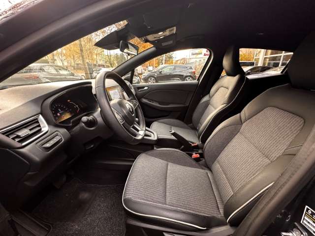 Fahrzeugbild eines Renault Clio