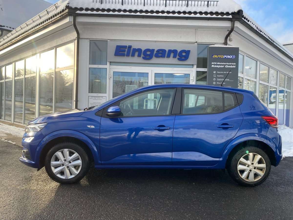 Fahrzeugbild eines Dacia Sandero