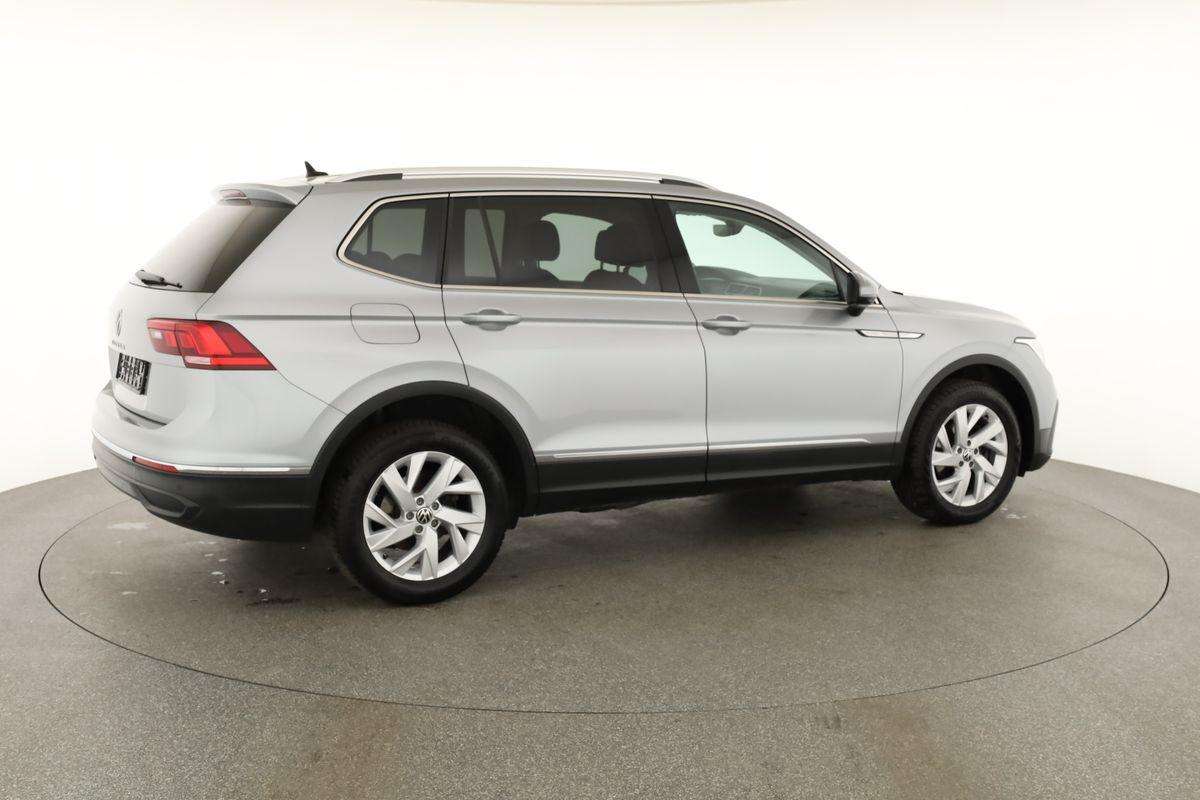 Fahrzeugbild eines Volkswagen Tiguan Allspace
