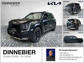 Schräge Frontansicht auf einen Kia EV9 , freigestellt