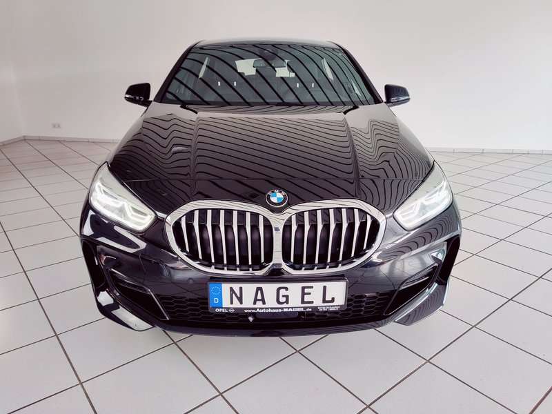 Fahrzeugbild eines BMW 1er-Reihe