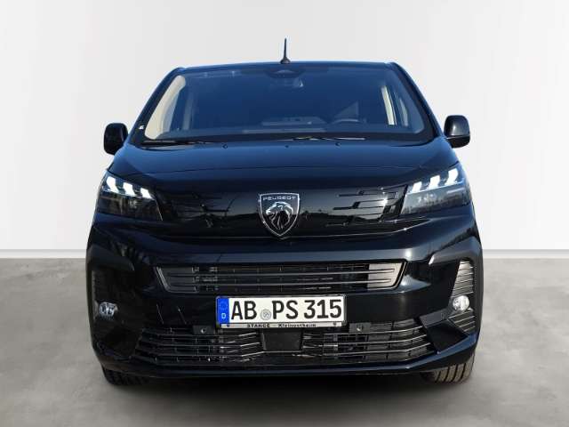 Fahrzeugbild eines Peugeot Traveller