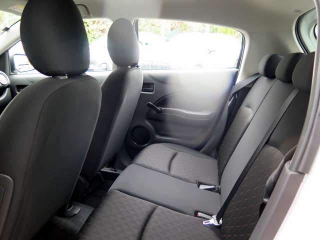 Fahrzeugbild eines Mitsubishi Space Star