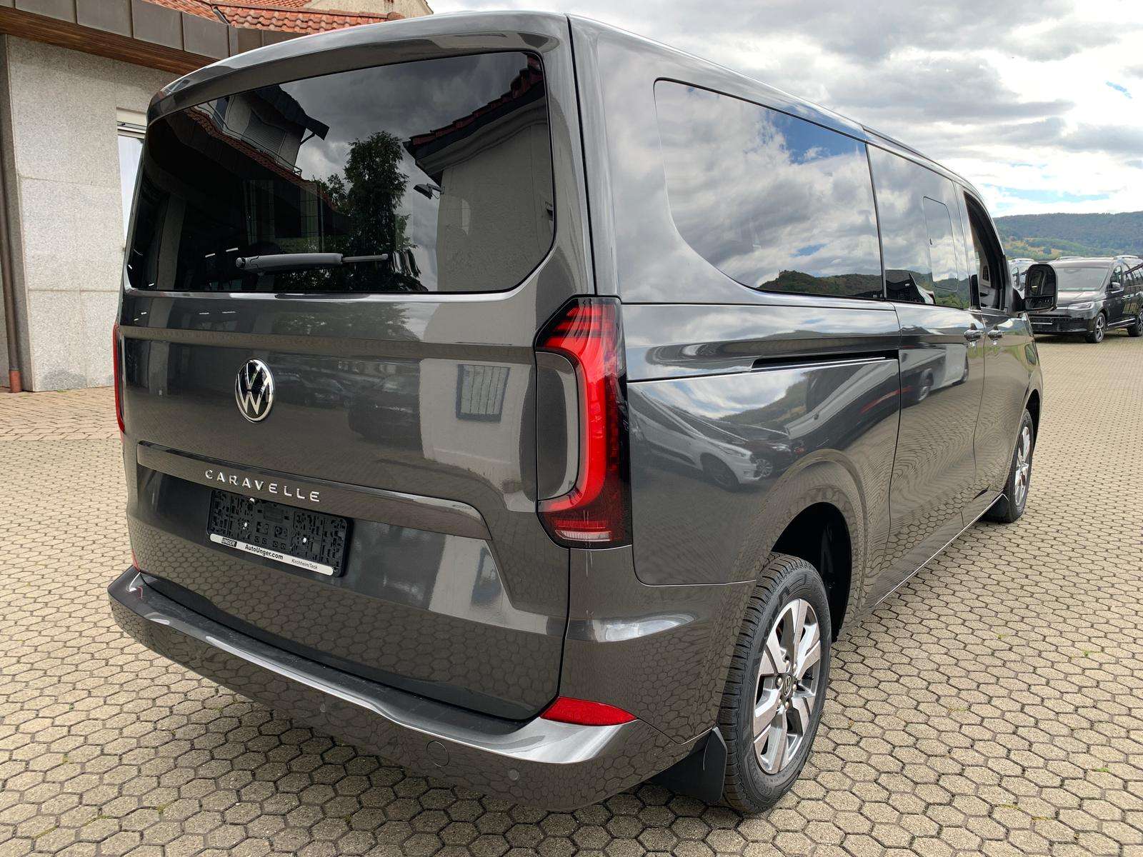 Fahrzeugbild eines Volkswagen Caravelle