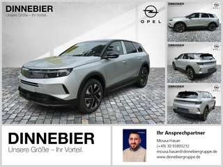 Schräge Frontansicht auf einen Opel Grandland X , freigestellt