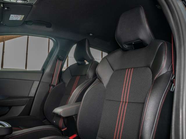 Fahrzeugbild eines Renault Clio