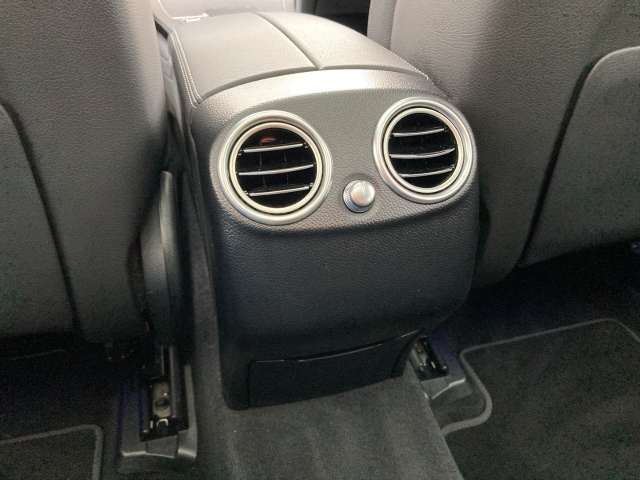 Fahrzeugbild eines Mercedes-Benz GLC