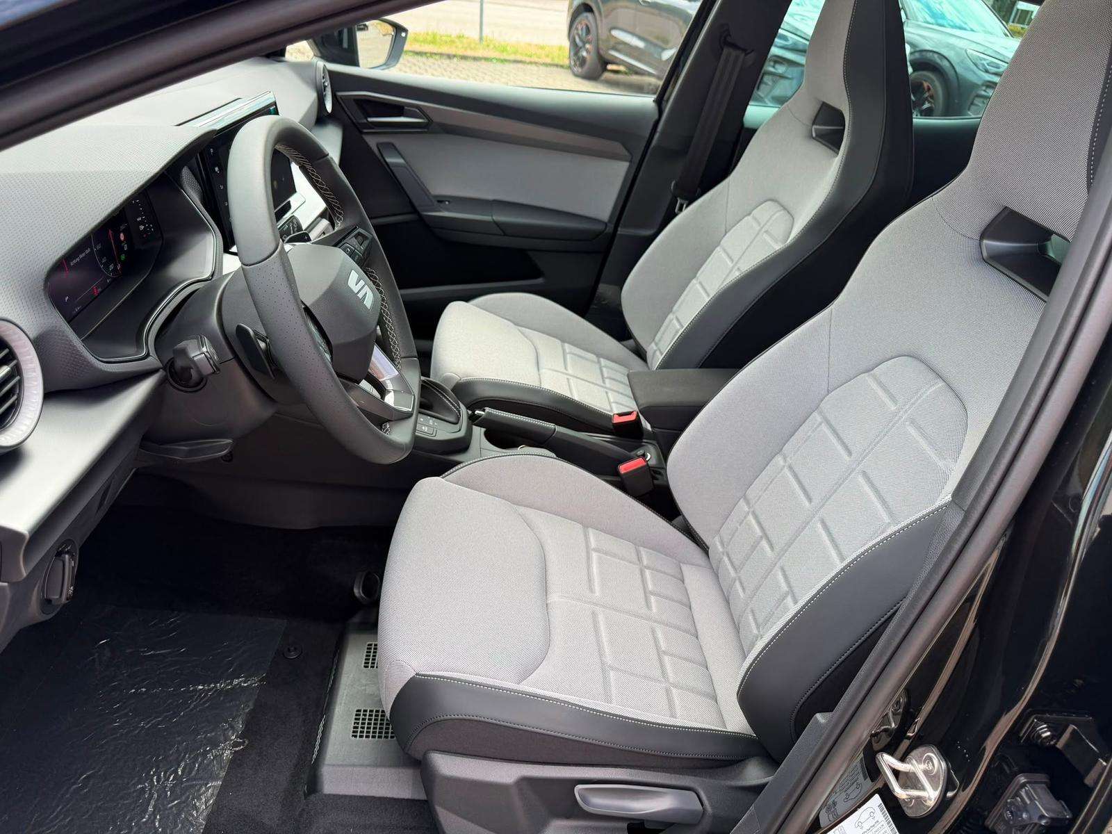 Fahrzeugbild eines SEAT Ibiza