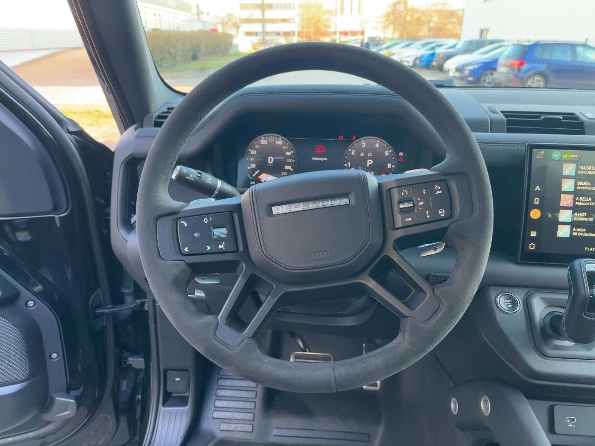 Fahrzeugbild eines Land Rover Defender